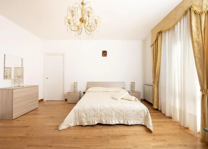 Antares לינה וארוחת בוקר Cittanova (Calabria)