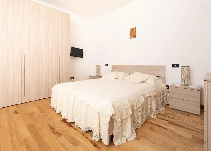 לינה וארוחת בוקר Antares Cittanova (Calabria)